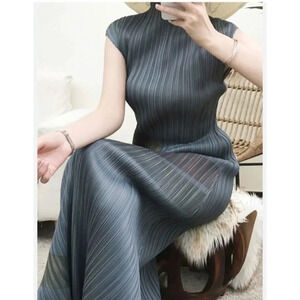 Pleated Women Dress Turtleneck Long Dress Elegant Vintage Dress